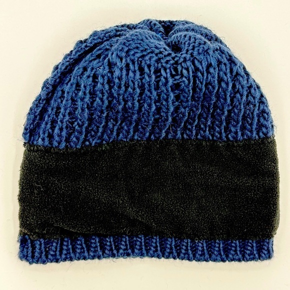 Kyi Kyi Canada Wool Blend Navy Pom Pom Beanie - Picture 7 of 8